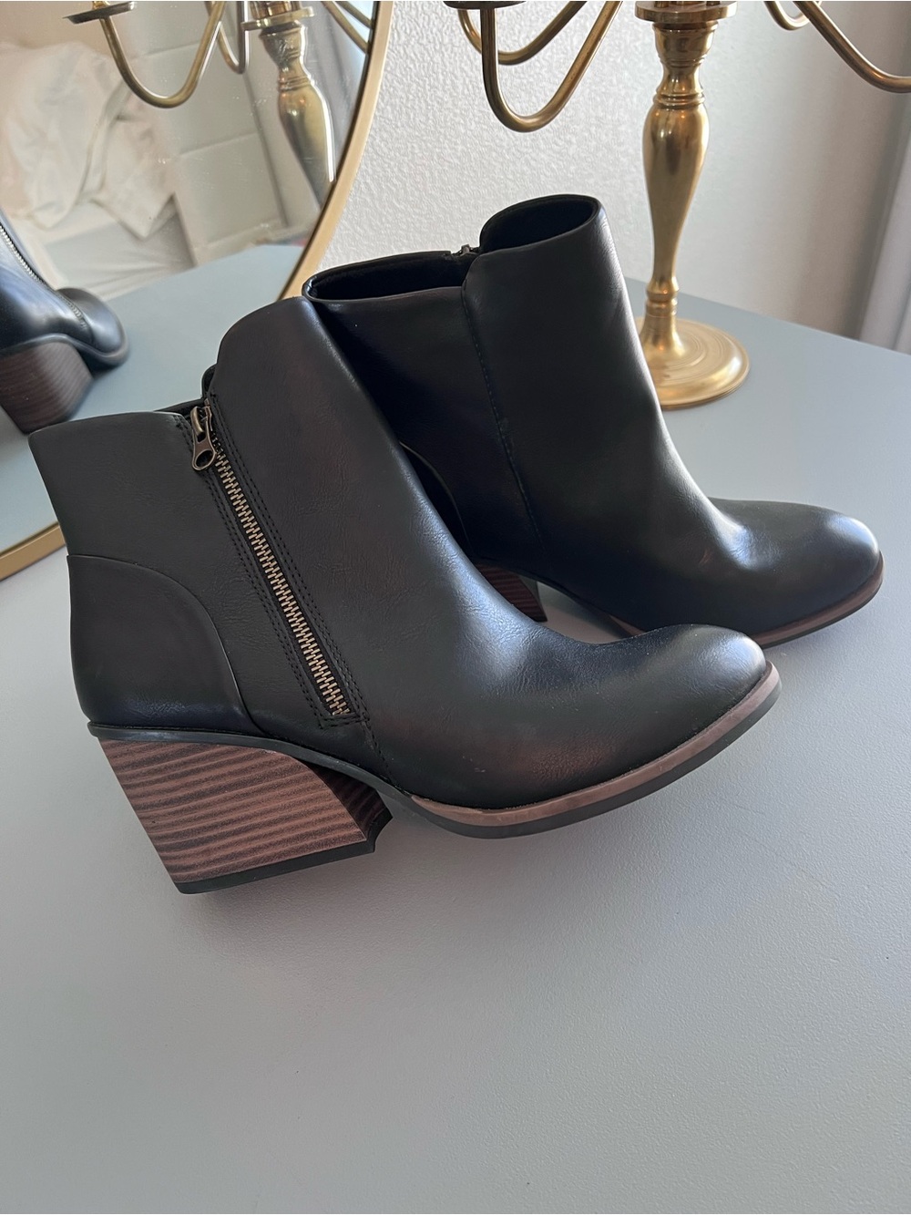 Korks Women's Black Leather Ankle Booties with Wood-Textured Heel